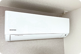 エアコン、電動昇降棚